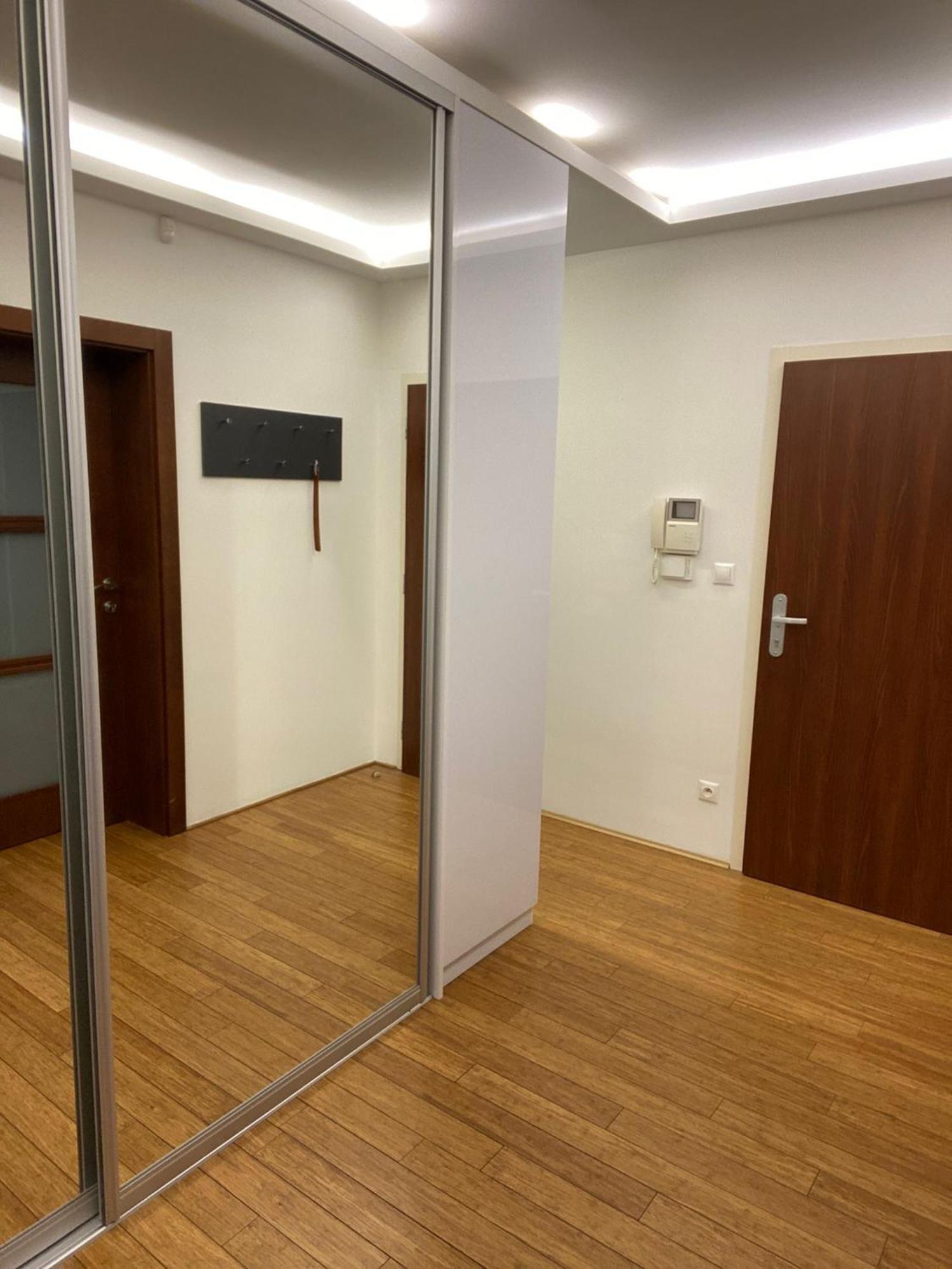 Old Town Apartment Bratislava Luaran gambar